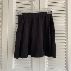 black skater skirt